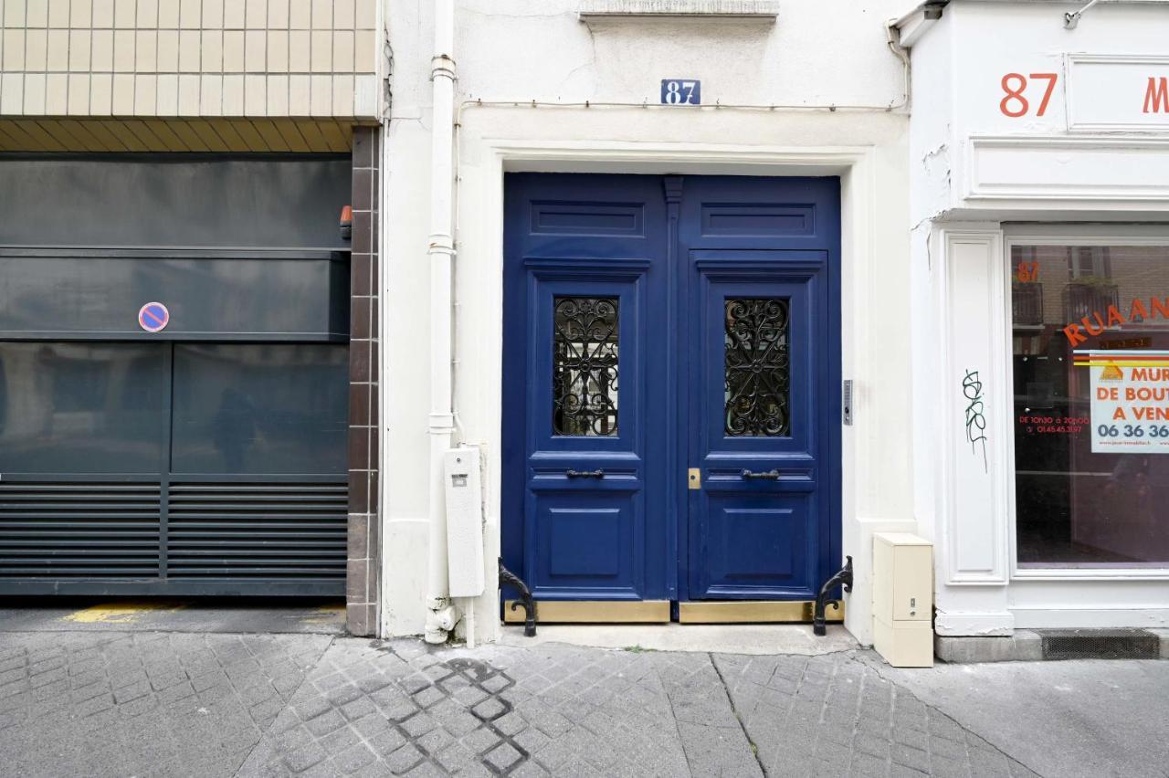 Modern Large Studio Apartment For 3 パリ エクステリア 写真